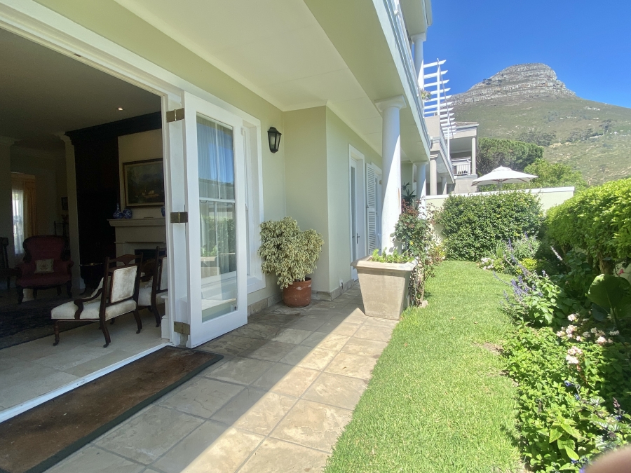 5 Bedroom Property for Sale in Higgovale Western Cape